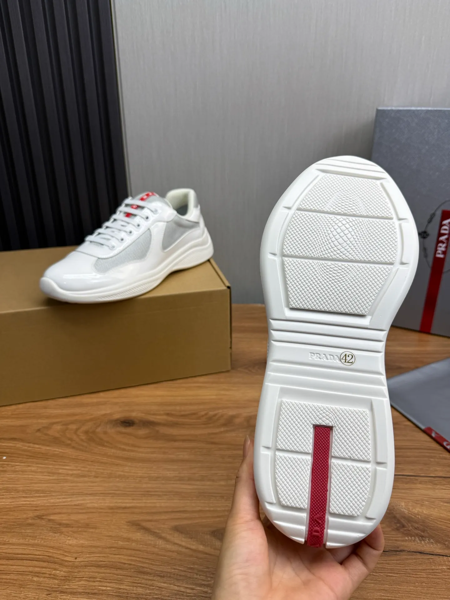Men's shoes 640💰 [PRADA] Hot selling items🔥Must be recommended every day~~ Official website synchronized, 1:1 high quality shipments✔️ Imported cowhide fabric, rubber material + cowhide lining, original bottom, high-end airplane box packaging🎁 38-45 (38.45 custom-made, non-returnable)